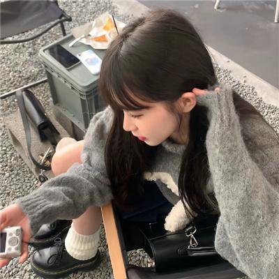 津津井小姐